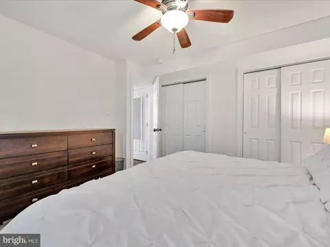Bedroom - 718 Hickory Rd, Secane, PA 19018 photo 2 of 6
