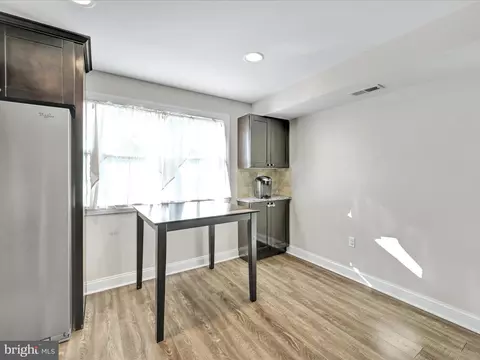 Kitchen - 718 Hickory Rd, Secane, PA 19018 photo 4 of 5