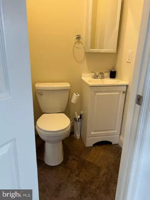 1120 Washington Ave, Marcus Hook, PA 19061 photo 9