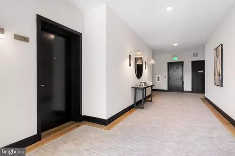 Entry Way - 427 E Lancaster Ave #2201, Wayne, PA 19087 photo 7 of 9