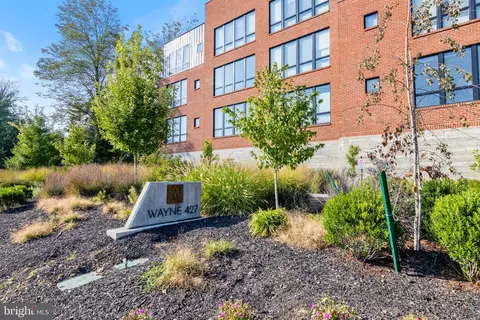 Exterior - 427 E Lancaster Ave #2201, Wayne, PA 19087 photo 1 of 1