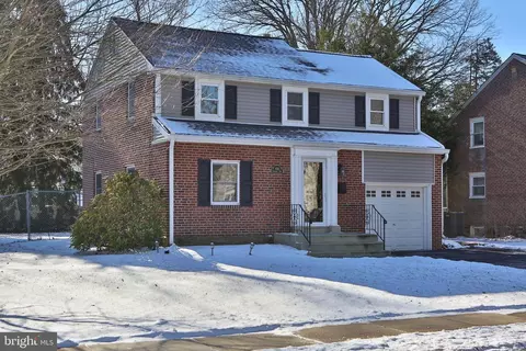 424 Lynbrooke Rd, Springfield, PA 19064