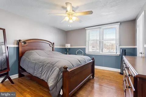 Bedroom - 678 Rively Ave, Glenolden, PA 19036 photo 1 of 2