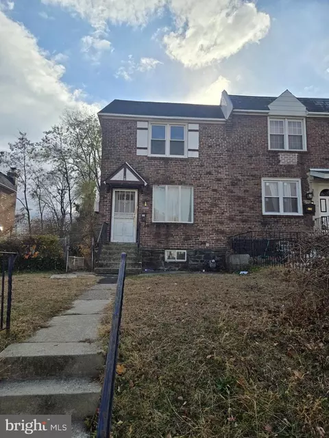 1000 Springfield Rd, Darby, PA 19023