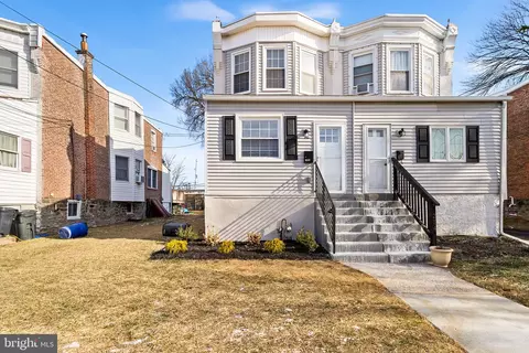 216 Cedar Ave, Holmes, PA 19043