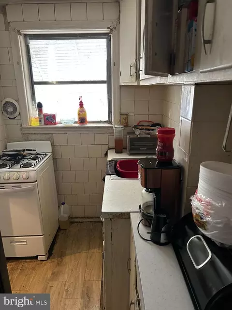 136 Margate Rd, Upper Darby, PA 19082 photo 5