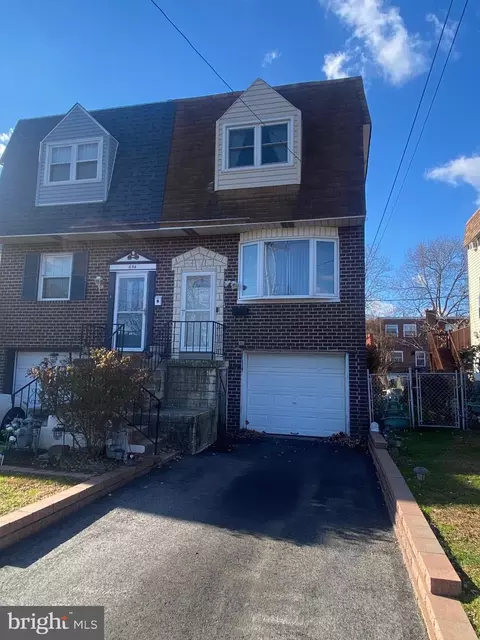 852 School Ln, Folcroft, PA 19032