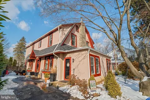 411 Yale Ave, Swarthmore, PA 19081