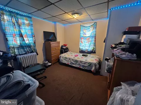 Bedroom - 7048 Guilford Rd, Upper Darby, PA 19082 photo 3 of 4