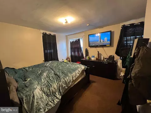Bedroom - 7048 Guilford Rd, Upper Darby, PA 19082 photo 1 of 4