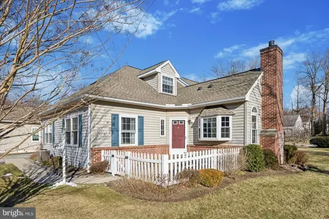 1402 Century Ln, Chadds Ford, PA 19317