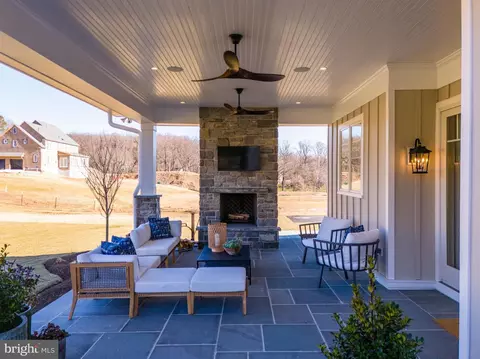 Exterior - 313 E Beechtree Ln, Wayne, PA 19087 photo 14 of 22