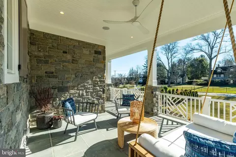 Exterior - 313 E Beechtree Ln, Wayne, PA 19087 photo 8 of 22