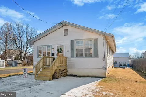 1001 Randall Ave, Boothwyn, PA 19061