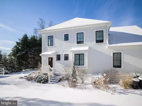 Exterior - 337 Eagle Rd, Wayne, PA 19087 photo 3 of 8