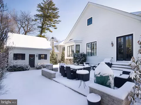 Exterior - 337 Eagle Rd, Wayne, PA 19087 photo 5 of 8