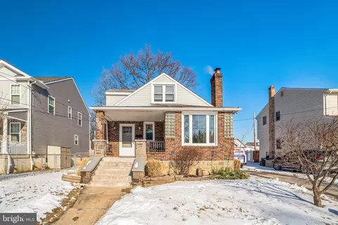 532 Sycamore Ave, Folsom, PA 19033