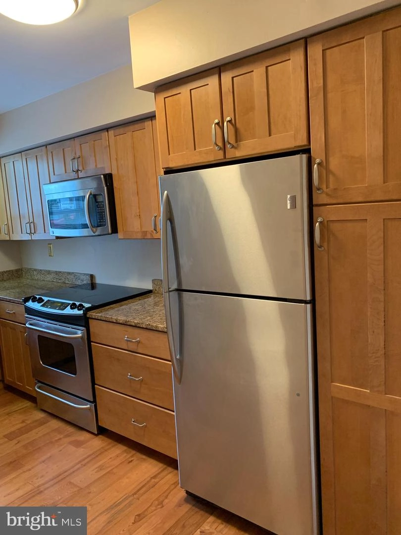 Kitchen - 500 E Lancaster Ave # 116B, Wayne, PA 19087 photo 2 of 3