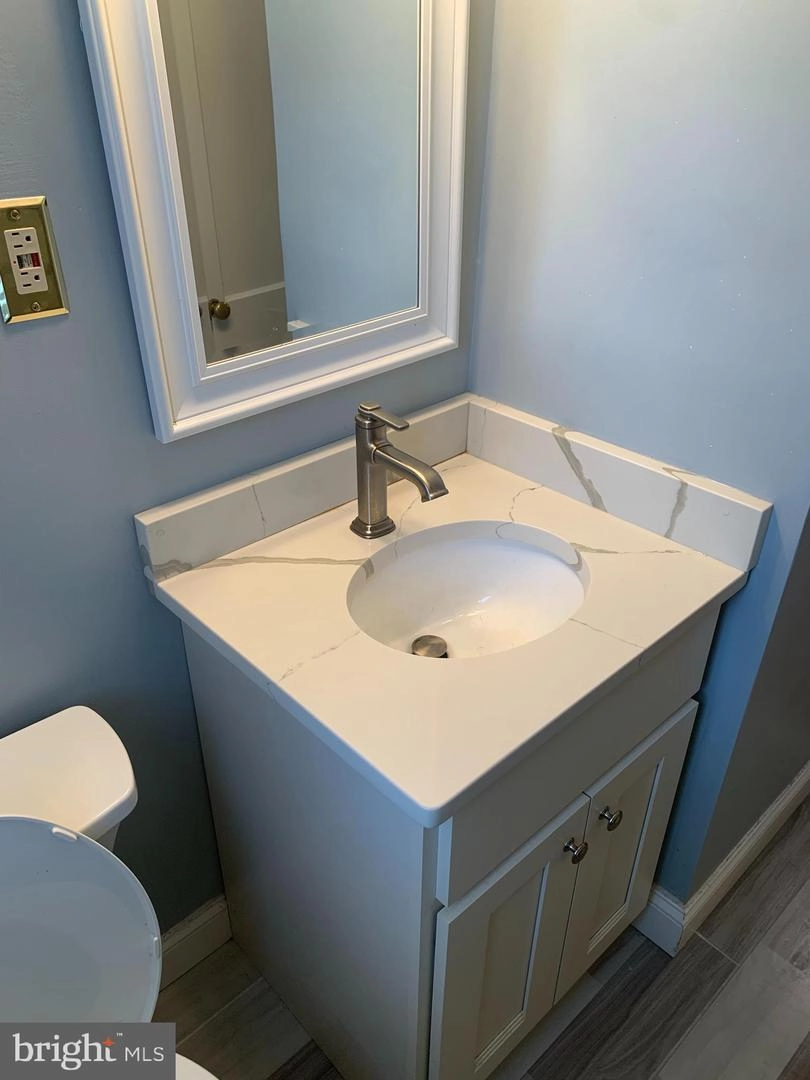 Bath - 500 E Lancaster Ave # 116B, Wayne, PA 19087 photo 5 of 5
