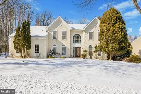 100 Parkview Cir, Media, PA 19063