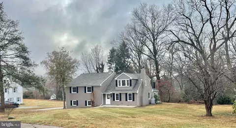 212 Grandview Rd, Media, PA 19063