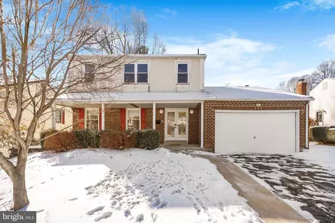 509 Camelot Dr, Brookhaven, PA 19015