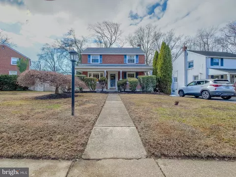 204 E Thomson Ave, Springfield, PA 19064