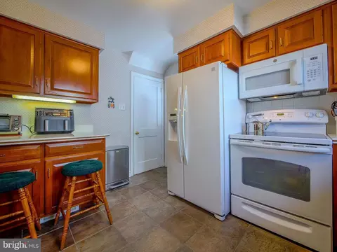 Kitchen - 204 E Thomson Ave, Springfield, PA 19064 photo 1 of 4