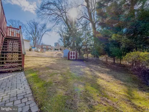 Exterior - 204 E Thomson Ave, Springfield, PA 19064 photo 12 of 16