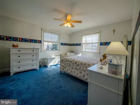 Bedroom - 204 E Thomson Ave, Springfield, PA 19064 photo 6 of 6