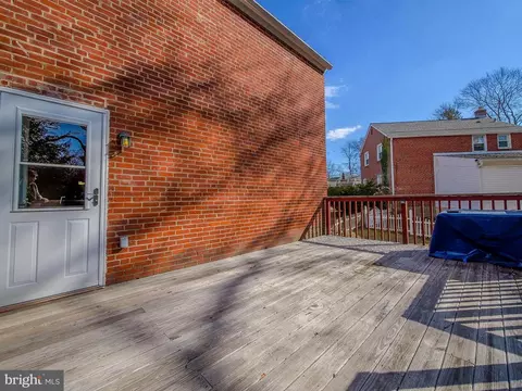 Exterior - 204 E Thomson Ave, Springfield, PA 19064 photo 8 of 16