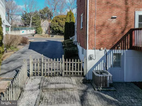 Exterior - 204 E Thomson Ave, Springfield, PA 19064 photo 11 of 16