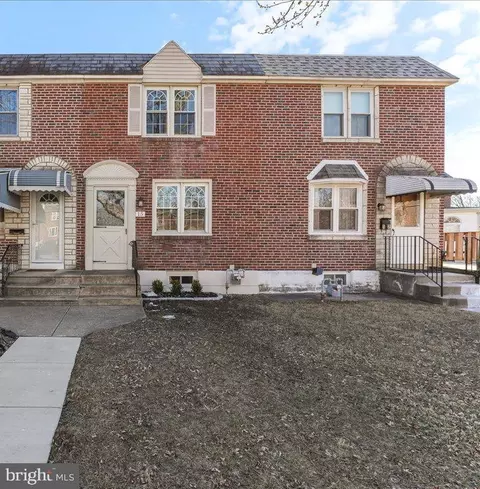 15 S Garfield Ave, Glenolden, PA 19036