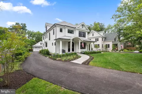 108 Cambria Ct, Wayne, PA 19087