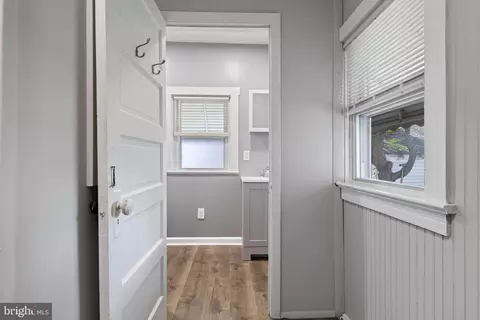 160 White Ave, Marcus Hook, PA 19061 photo 23