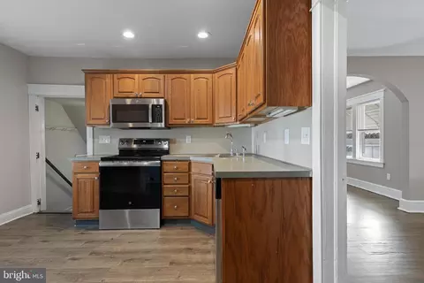 160 White Ave, Marcus Hook, PA 19061 photo 18