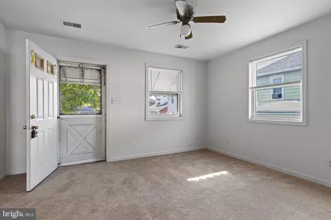 160 White Ave, Marcus Hook, PA 19061 photo 36