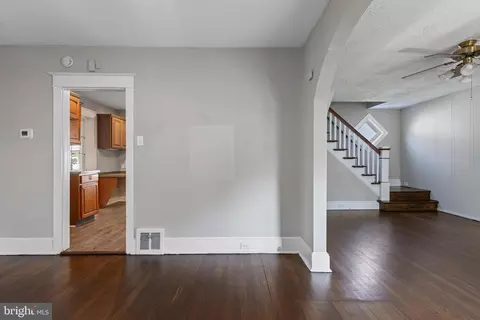 160 White Ave, Marcus Hook, PA 19061 photo 12