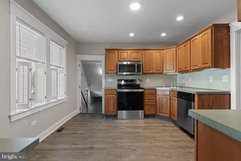 160 White Ave, Marcus Hook, PA 19061 photo 17