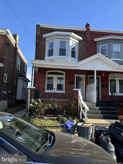 327 E 20th St, Chester, PA 19013