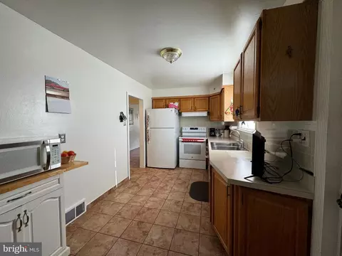 1322 Langley, Marcus Hook, PA 19061 photo 17
