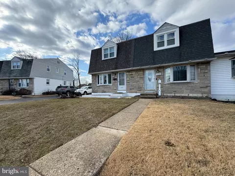 1322 Langley, Marcus Hook, PA 19061 photo 2
