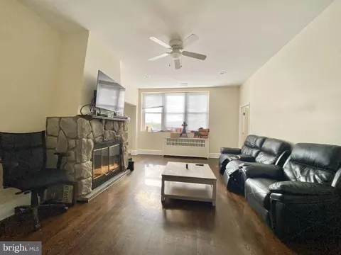 Living - 8329 Delaware Ave, Darby, PA 19082 photo 1 of 3