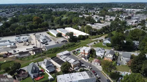 View/Area - 8329 Delaware Ave, Darby, PA 19082 photo 9 of 13