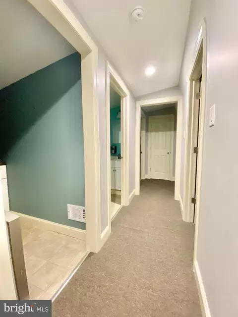Entry Way - 8329 Delaware Ave, Darby, PA 19082 photo 4 of 4