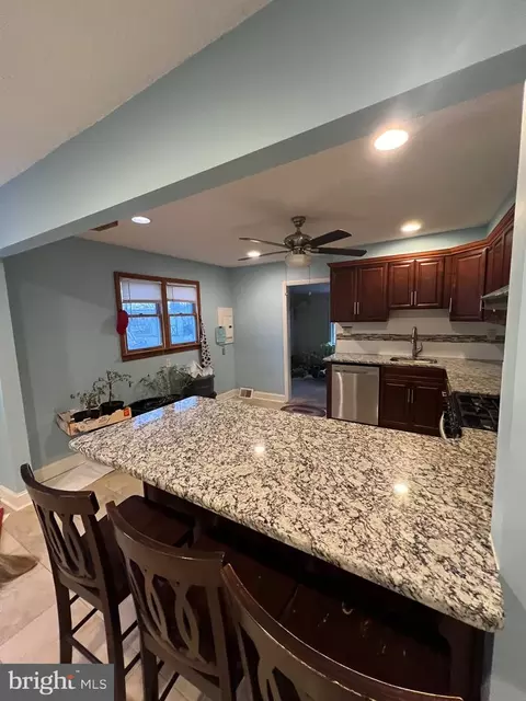 Kitchen - 2558 Secane Rd, Secane, PA 19018 photo 4 of 4