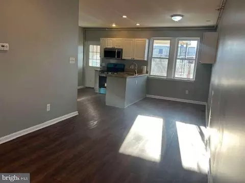 Living - 1122 Washington Ave, Marcus Hook, PA 19061 photo 1 of 1