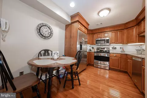 Other - 112 Lantoga Rd UNIT B, Wayne, PA 19087 photo 3 of 7