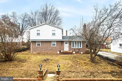 1034 Excelsior Dr, Chichester, PA 19014