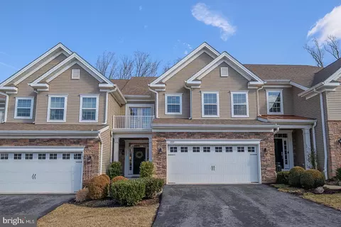 3557 Muirwood Dr, Newtown Square, PA 19073